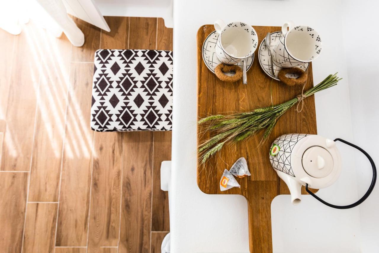 Rodillo Apartments Pláka エクステリア 写真